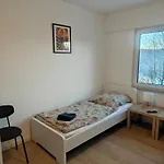 - Geisweid Work And Neu Modernisiert 2 Schlafzimmer Badezimmer Balkon Apartmán *