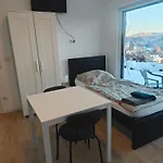 - Geisweid Work And Neu Modernisiert 2 Schlafzimmer Badezimmer Balkon *