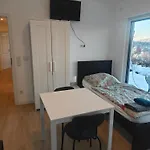 - Geisweid Work And Neu Modernisiert 2 Schlafzimmer Badezimmer Balkon Apartmán Siegen