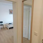 - Geisweid Work And Neu Modernisiert 2 Schlafzimmer Badezimmer Balkon Apartmán *