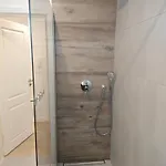 - Geisweid Work And Neu Modernisiert 2 Schlafzimmer Badezimmer Balkon Apartmán Siegen