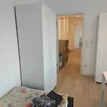 - Geisweid Work And Neu Modernisiert 2 Schlafzimmer Badezimmer Balkon Apartmán *