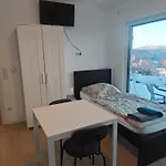 - Geisweid Work And Neu Modernisiert 2 Schlafzimmer Badezimmer Balkon Apartmán