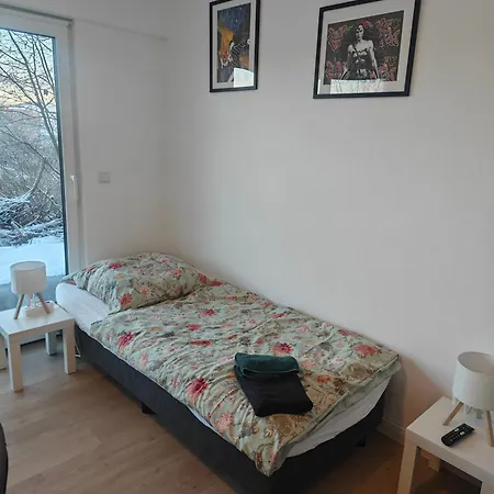 Apartmán - Geisweid Work And Neu Modernisiert 2 Schlafzimmer Badezimmer Balkon Siegen