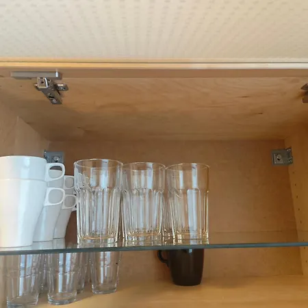 - Geisweid Work And Neu Modernisiert 2 Schlafzimmer Badezimmer Balkon Lägenhet Siegen