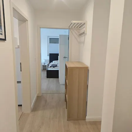 - Geisweid Work And Neu Modernisiert 2 Schlafzimmer Badezimmer Balkon Apartmán *