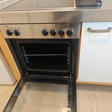 Apartmán - Geisweid Work And Neu Modernisiert 2 Schlafzimmer Badezimmer Balkon Siegen