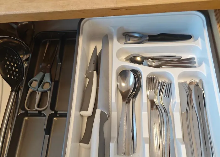 Lägenhet - Geisweid Work And Neu Modernisiert 2 Schlafzimmer Badezimmer Balkon